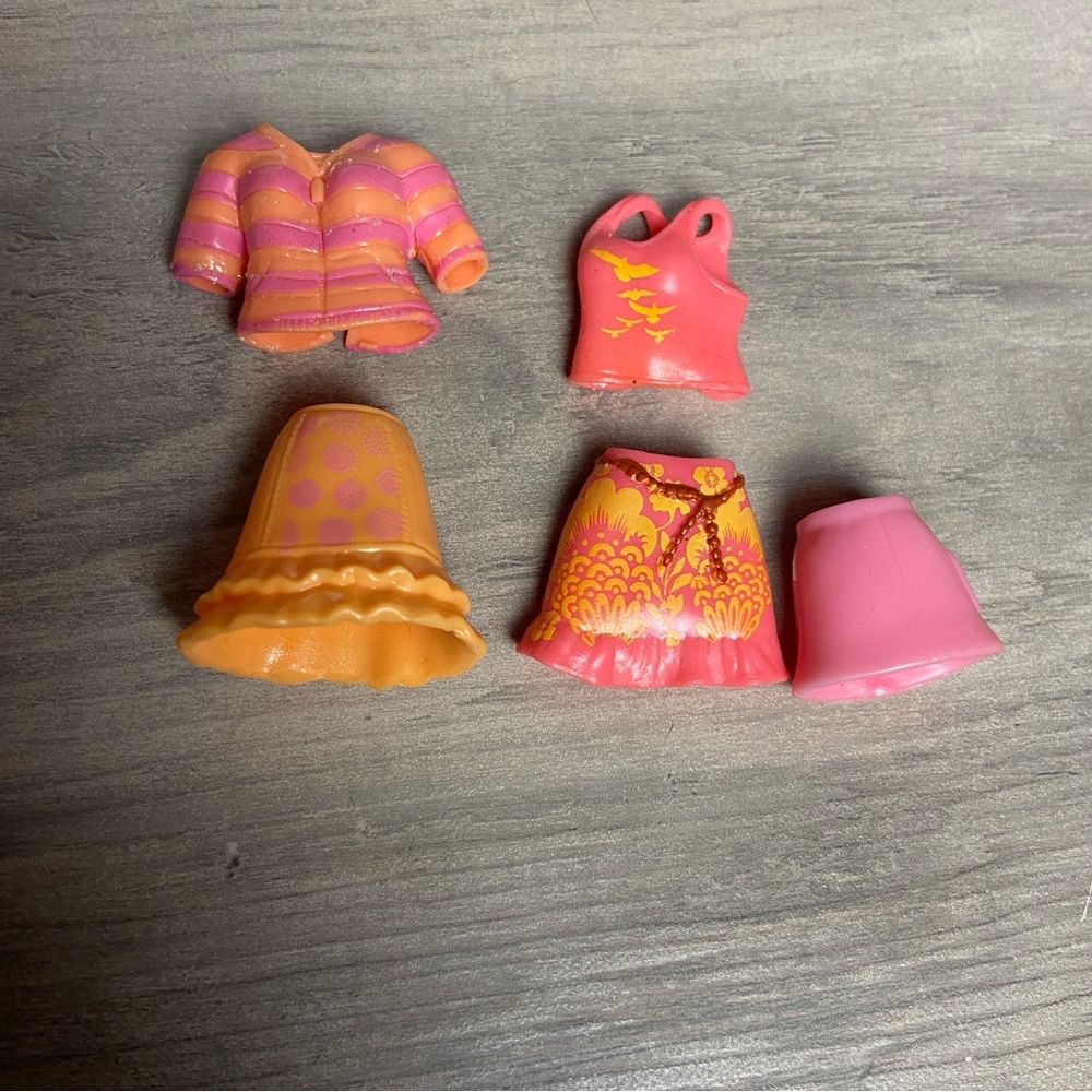 Vintage‎ Polly Pocket Soft Rubber Clothes- 5 Pieces